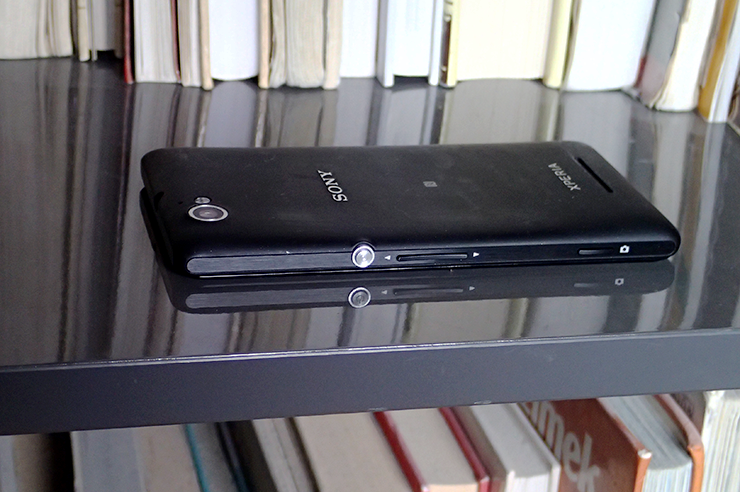 Sony-Xperia-M-(3).png